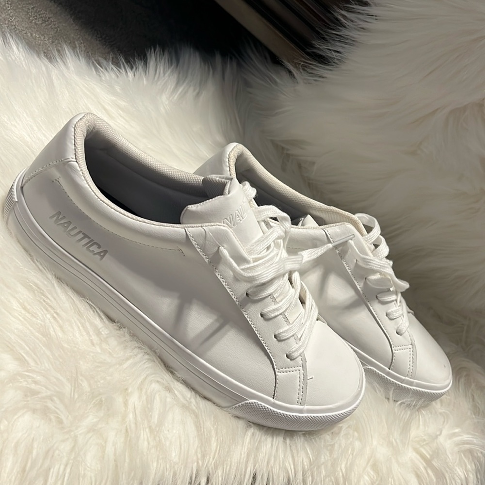 Nautica Sneakers
